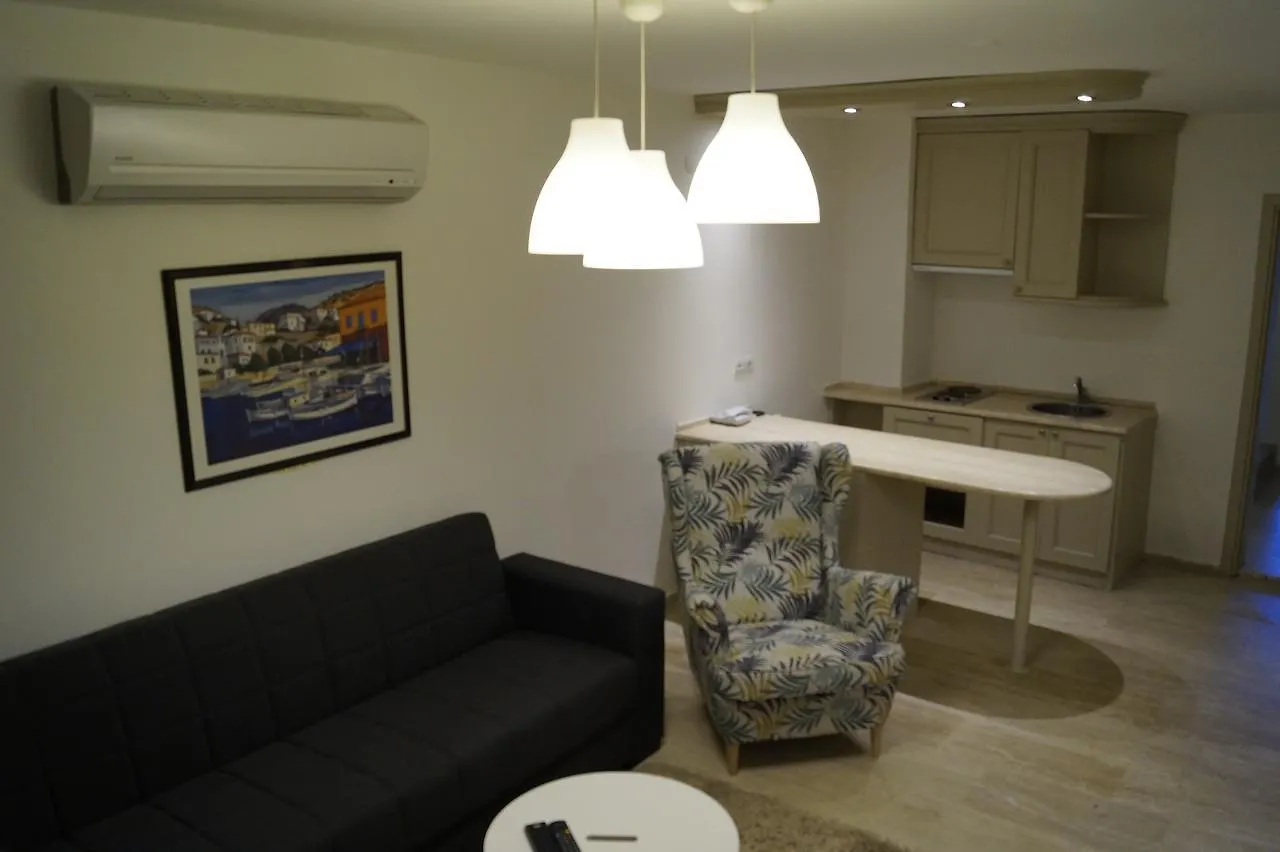 Marina Sahil Hotel Çeşme Apart Otel
